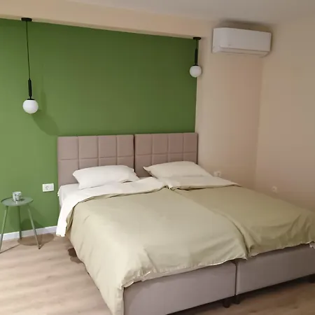 Marion - Placed In Bohemian Part Of Debar Maalo Apartment